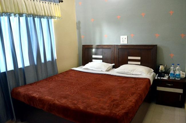 Kangs Nirvana Resorts And Spa Mahalpur Kültér fotó