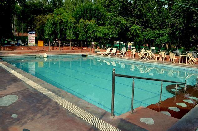 Kangs Nirvana Resorts And Spa Mahalpur Kültér fotó